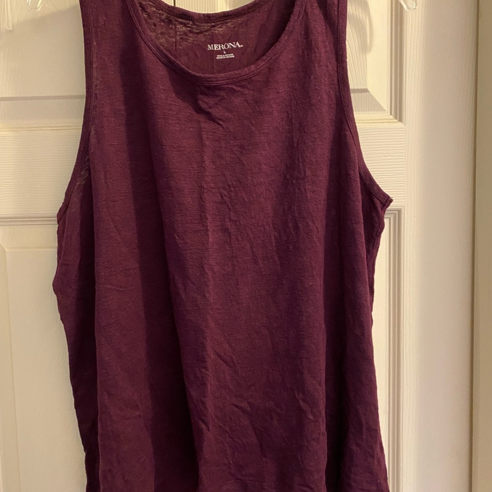 Maroon Tank